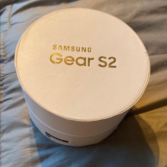 Samsung Gear S2 SmartWatch NEW